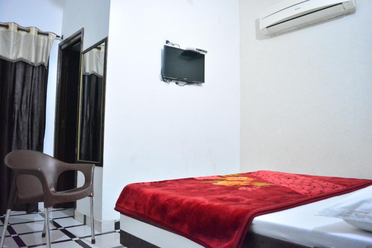 Sharma'S Bnb Amritsar Exterior foto